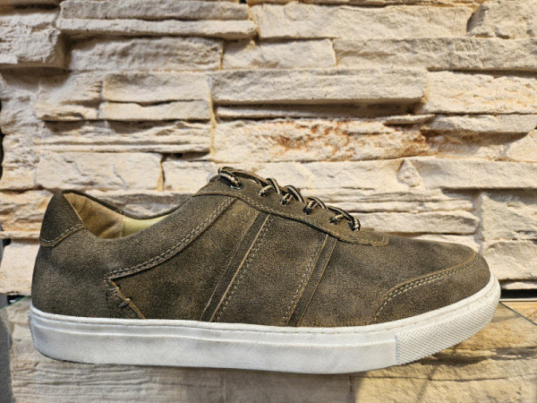 Mei Schua! Trachtensneaker Beige