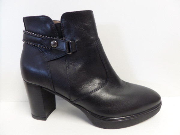 Nero Giardini Stiefelette Schwarz